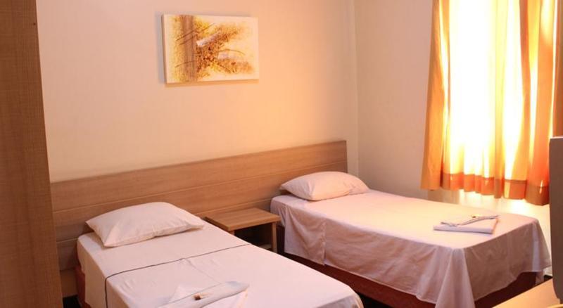 Hotel Euro Suite Pocos De Caldas By Nacional Inn Exterior photo